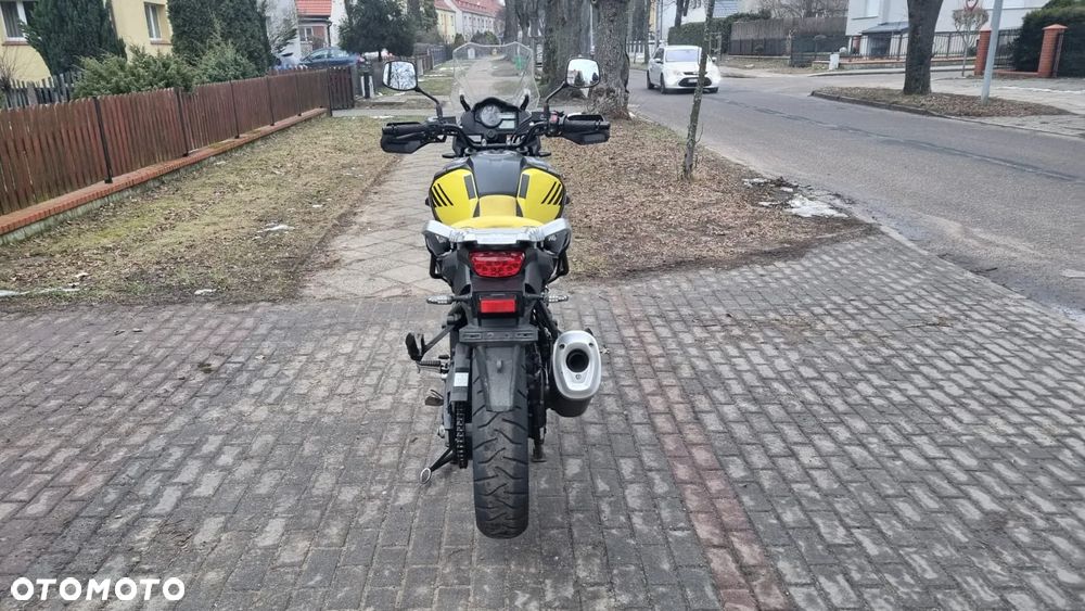 Suzuki DL - 8