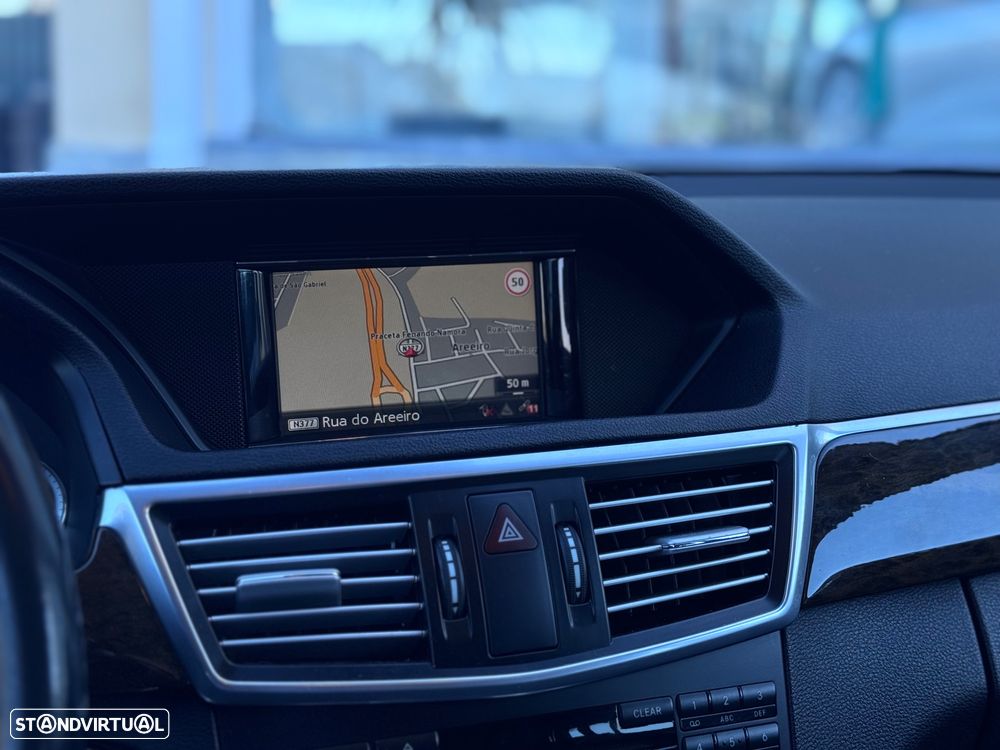 Mercedes-Benz E 220 CDI Avantgarde - 11