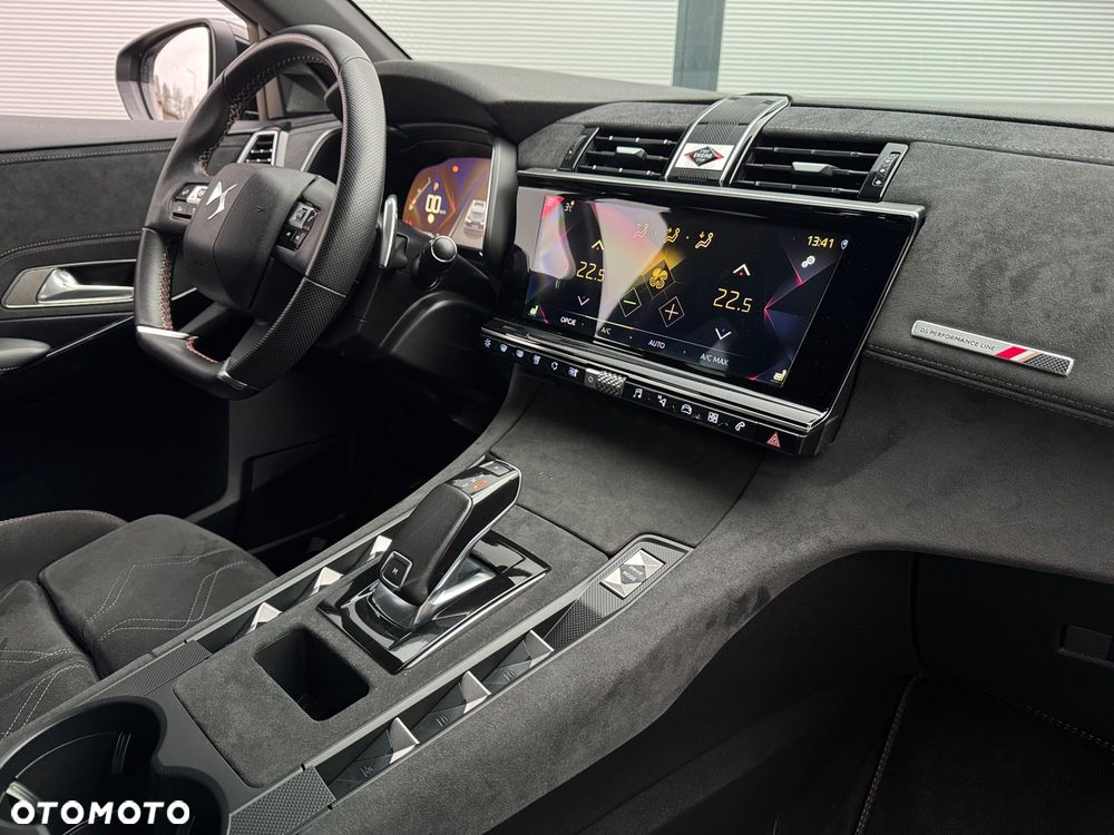 DS Automobiles DS 7 Crossback 1.6 PureTech Performance Line + - 7