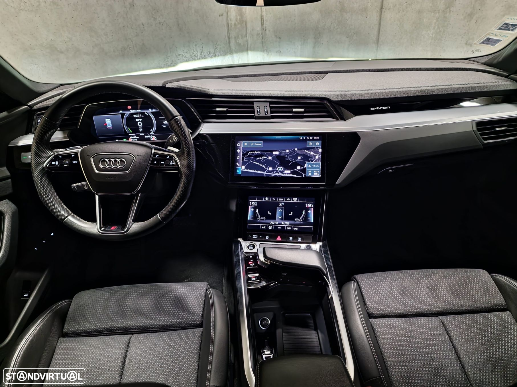 Audi e-tron 55 quattro S line - 38