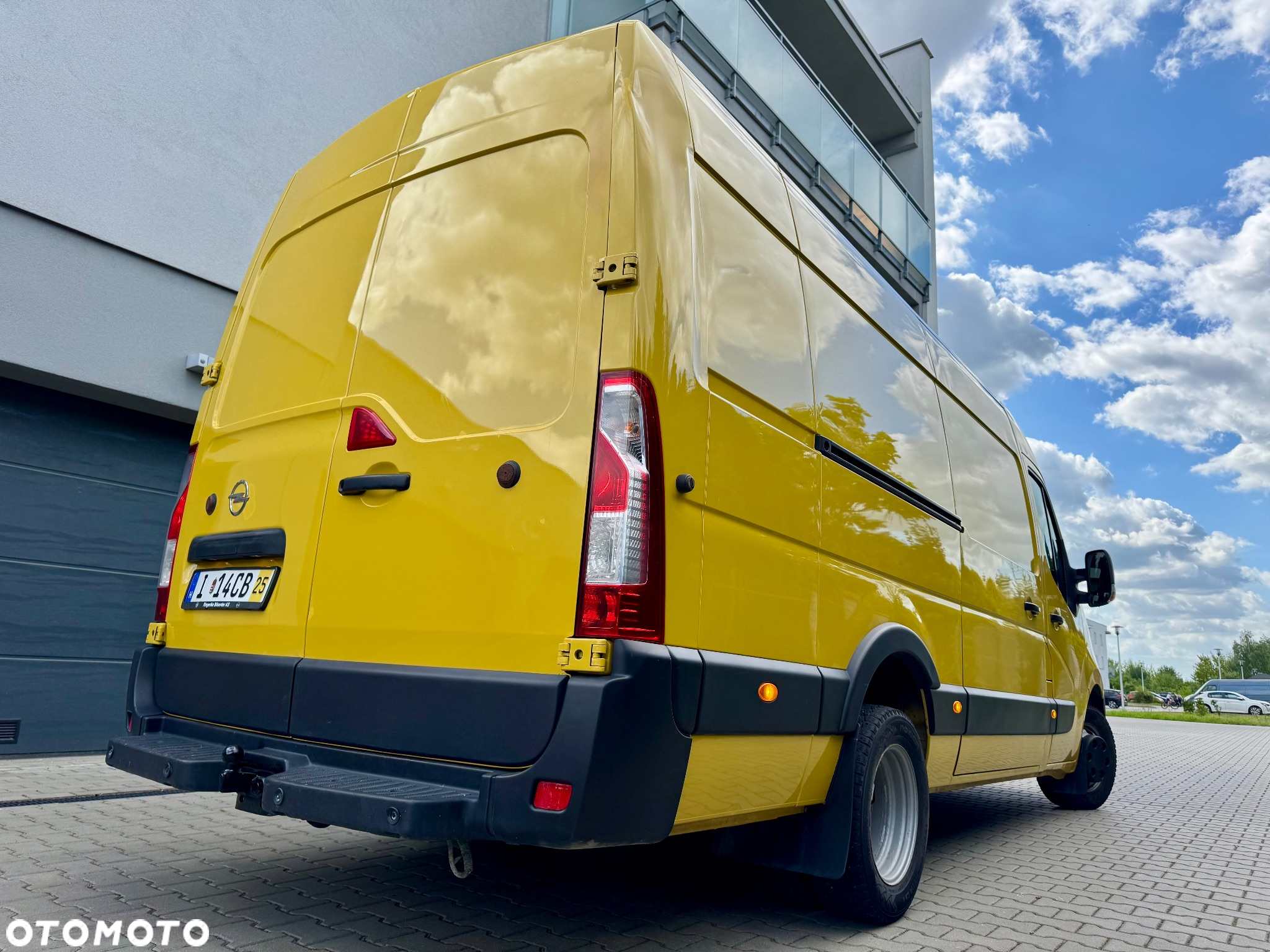Opel Movano na bliźniaku Maxi długi wysoki L3H3 L2H2 bi turbo 170KM fotel pneumatyczny klima czujniki MAXI L3H2 L2H3 renault Master 2300 P3500 na bliźniaku podwójne koła tylne bliźniak max wzmocniony drzwi tylne 180 faktura VAT 23% brutto FV vat23% - 4