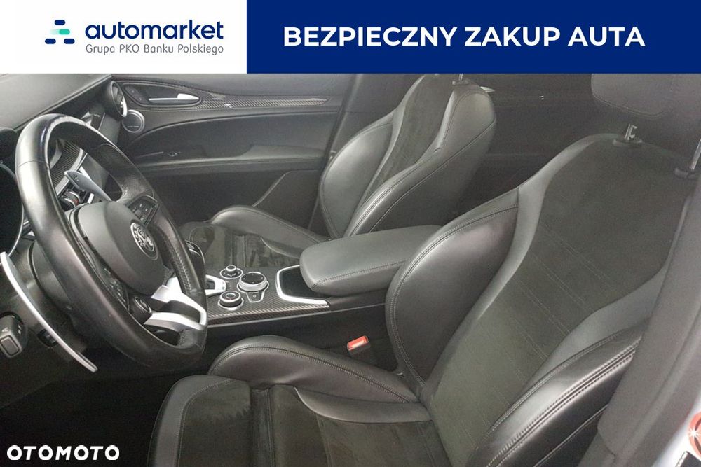 Alfa Romeo Stelvio 2.0 Turbo Veloce TI Q4 - 9