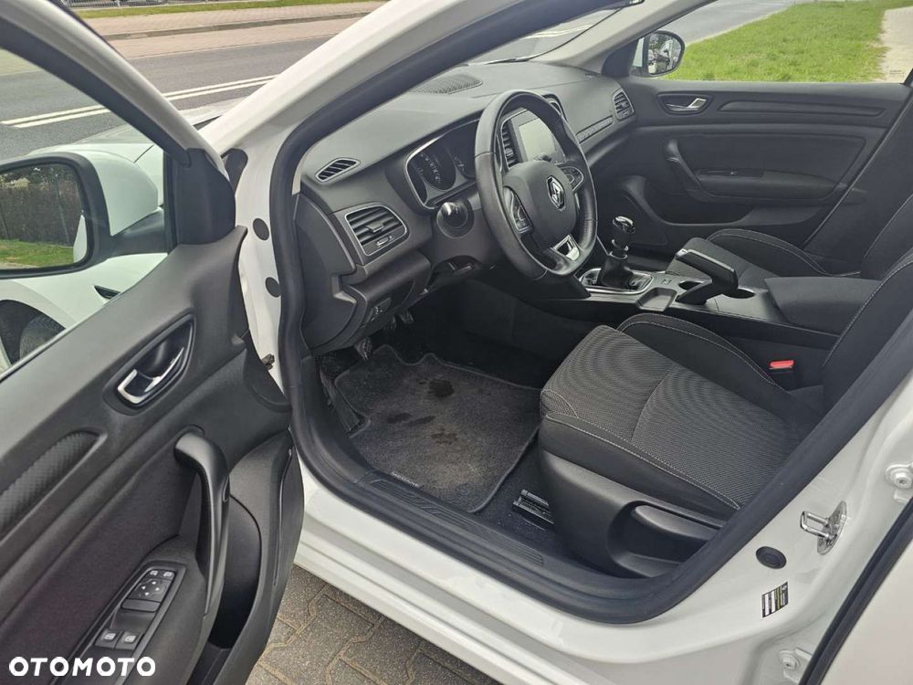 Renault Megane - 15