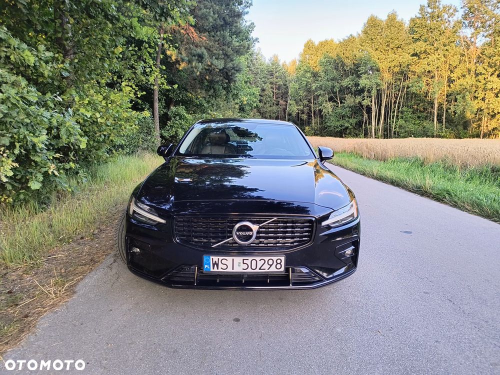 Volvo S60 B5 B AWD Plus Dark - 3