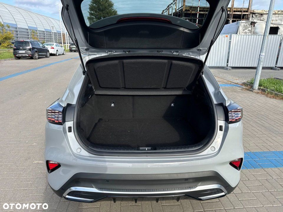 Kia XCeed - 16