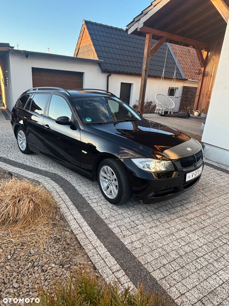 BMW Seria 3 318i Edition Exclusive - 7