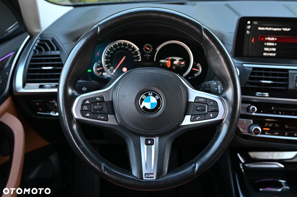 BMW X3 xDrive25d Luxury Line - 32