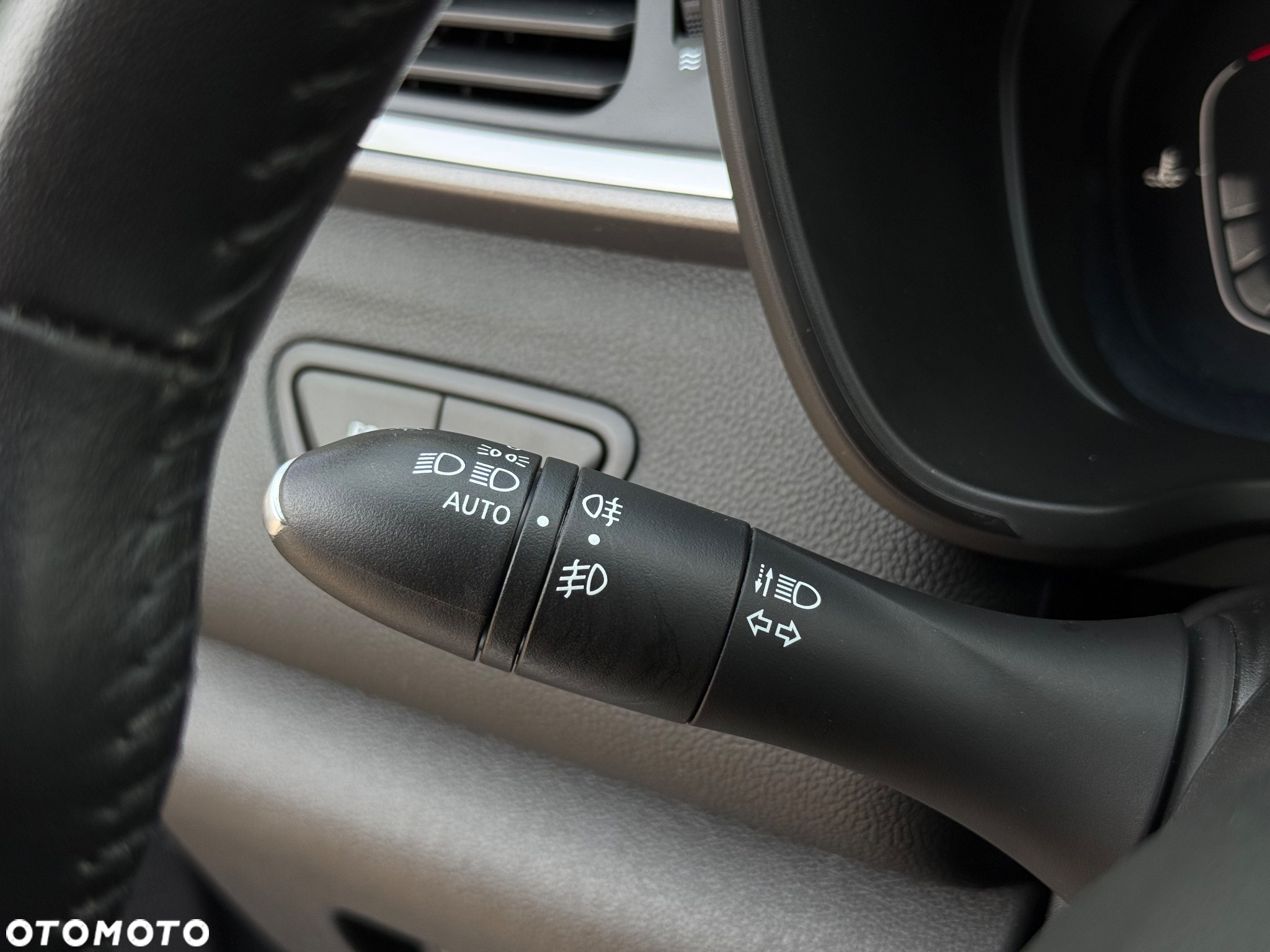 Renault Kadjar 1.2 Energy TCe Limited EDC - 17