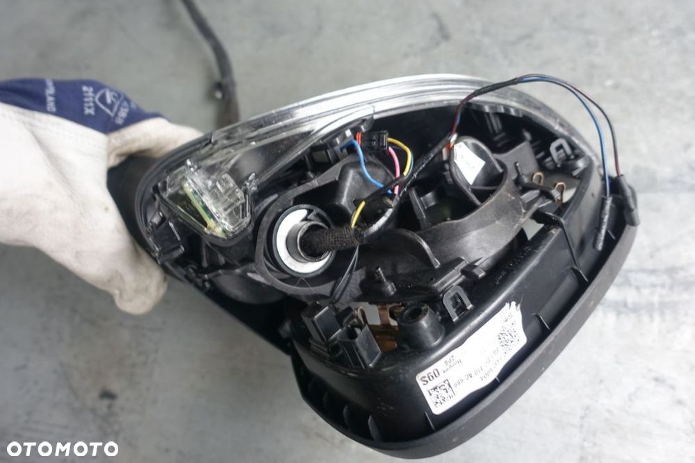 LUSTERKO PRAWE AUDI A4 B9 14PIN 8W1857410AC - 3