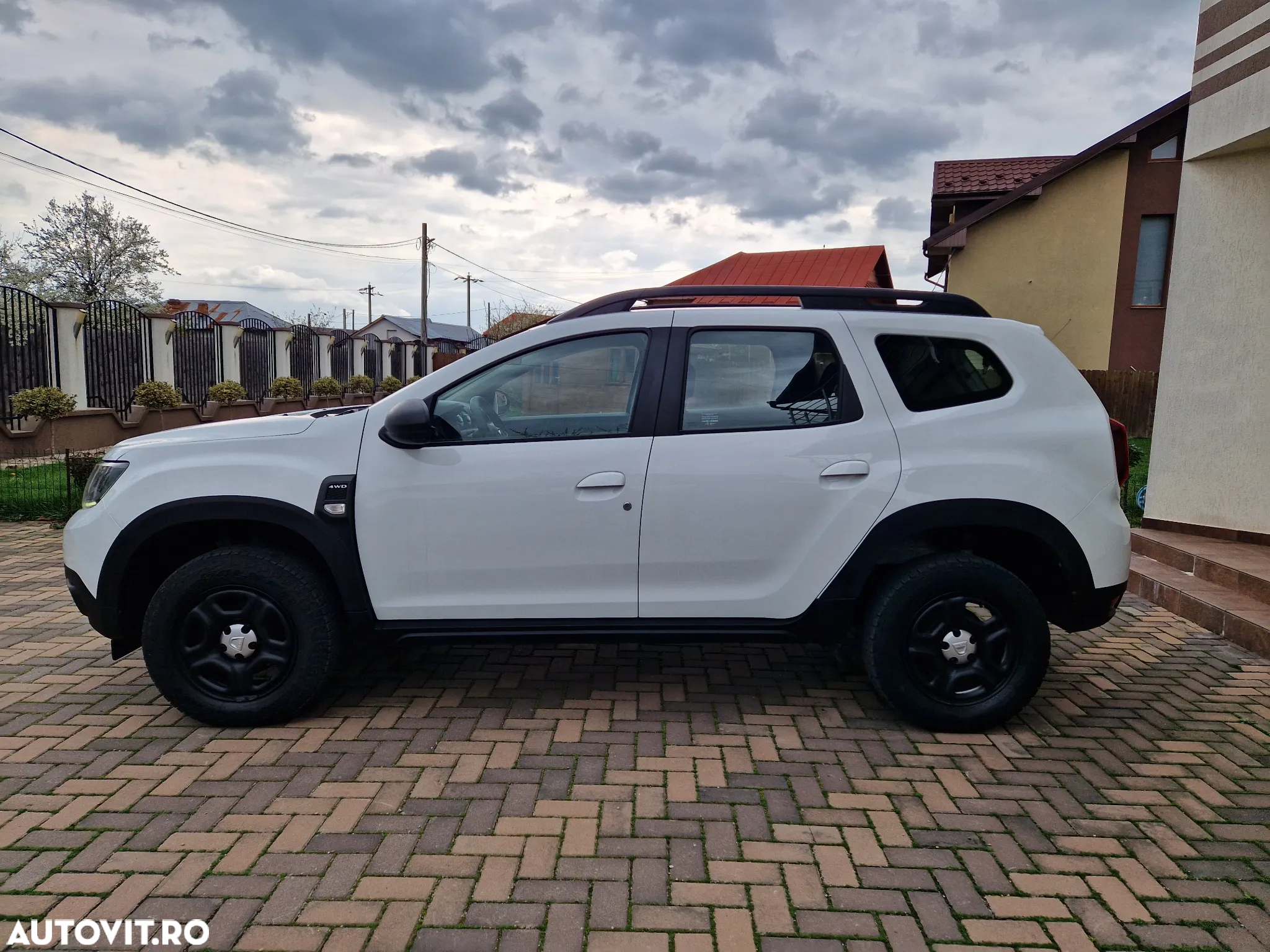 Dacia Duster 1.5 Blue dCi 4WD Comfort - 3