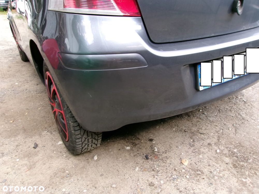 ZDERZAK TYŁ TOYOTA YARIS II  09-11  8S5 - 1