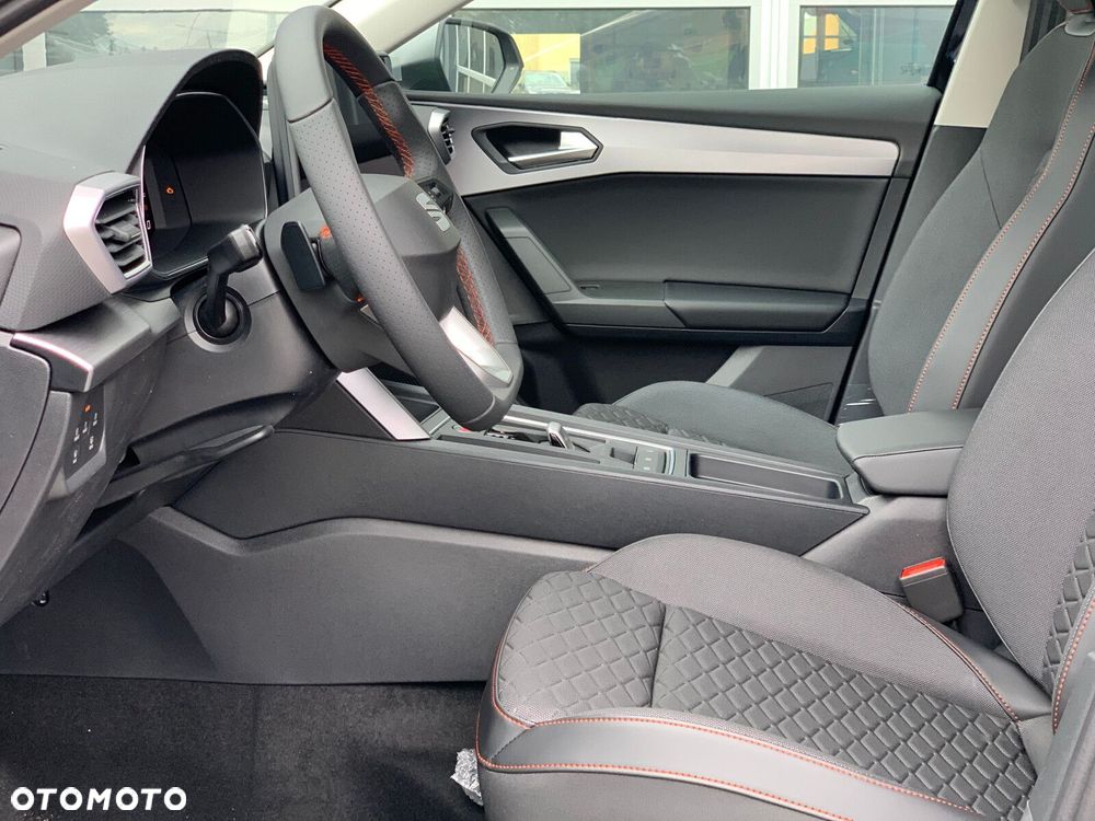 Seat Leon 1.5 eTSI FR DSG - 10