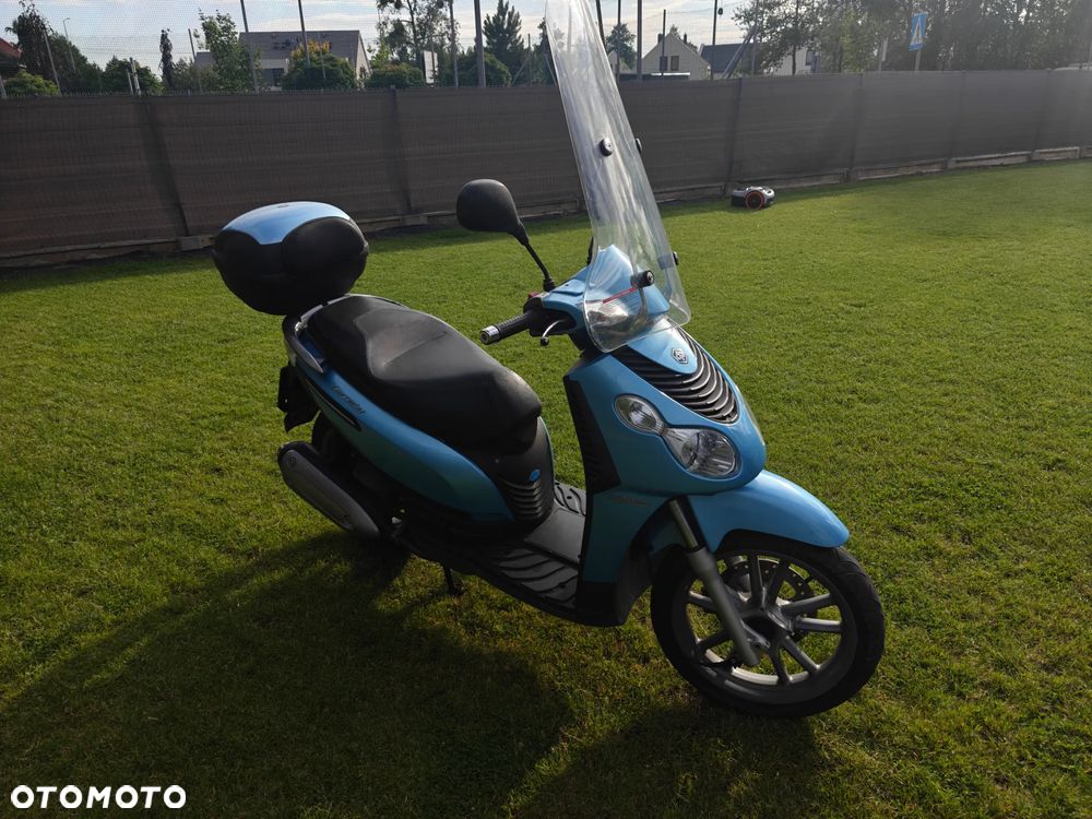 Piaggio Carnaby - 6
