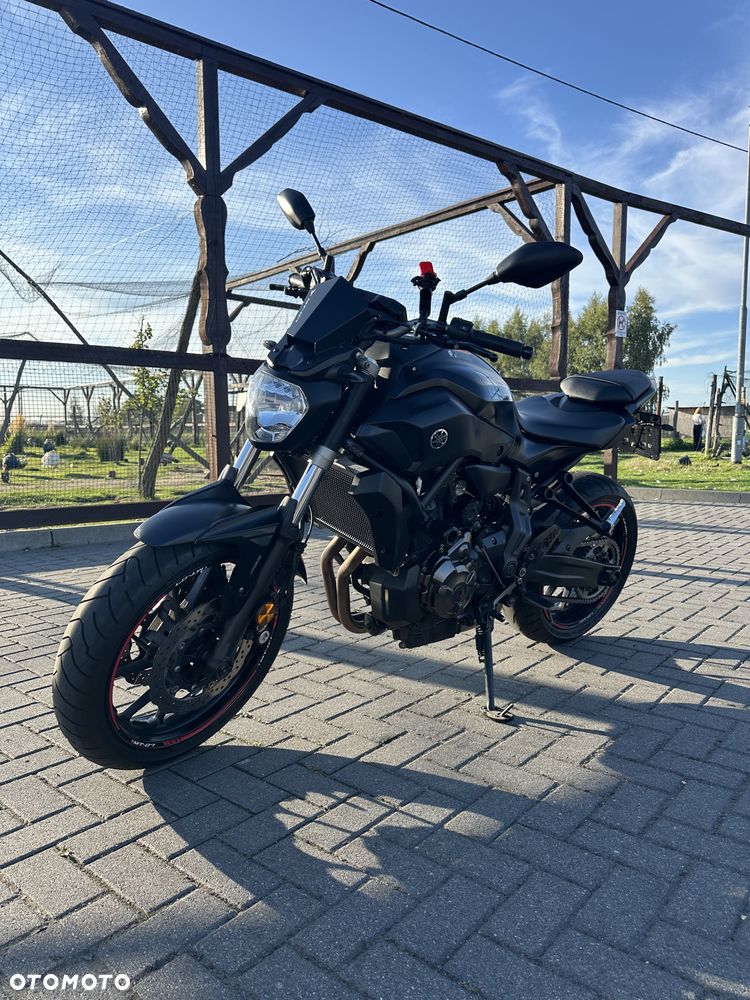 Yamaha MT - 3