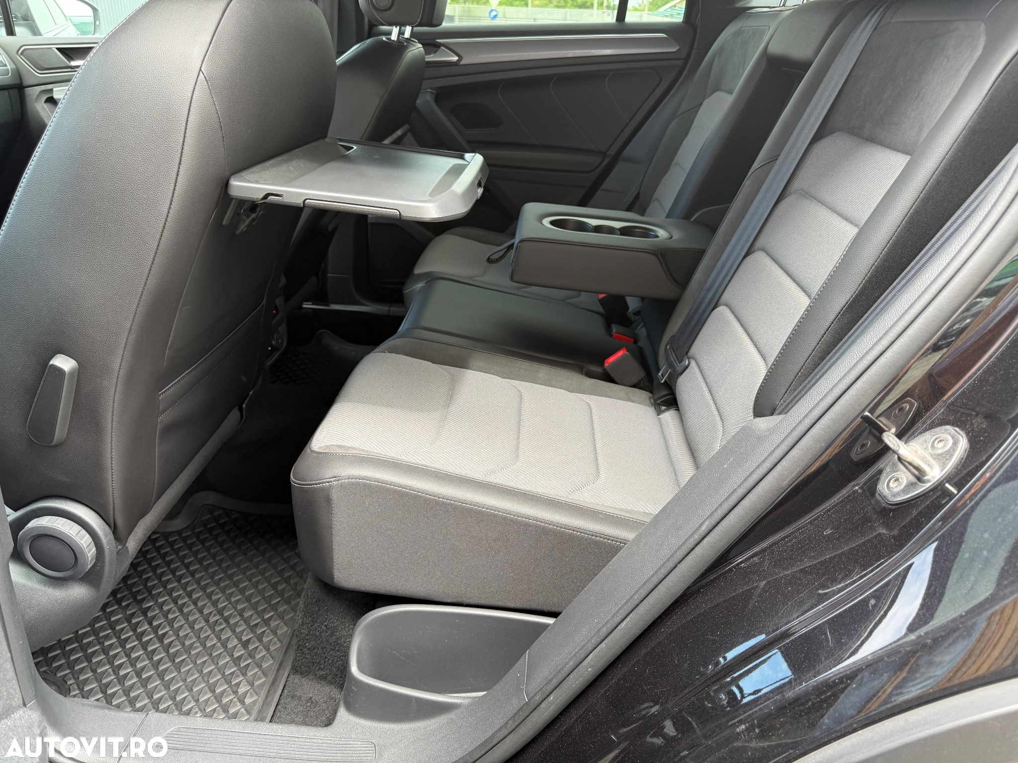 Volkswagen Tiguan 2.0 TDI DSG 4Mot Highline - 14
