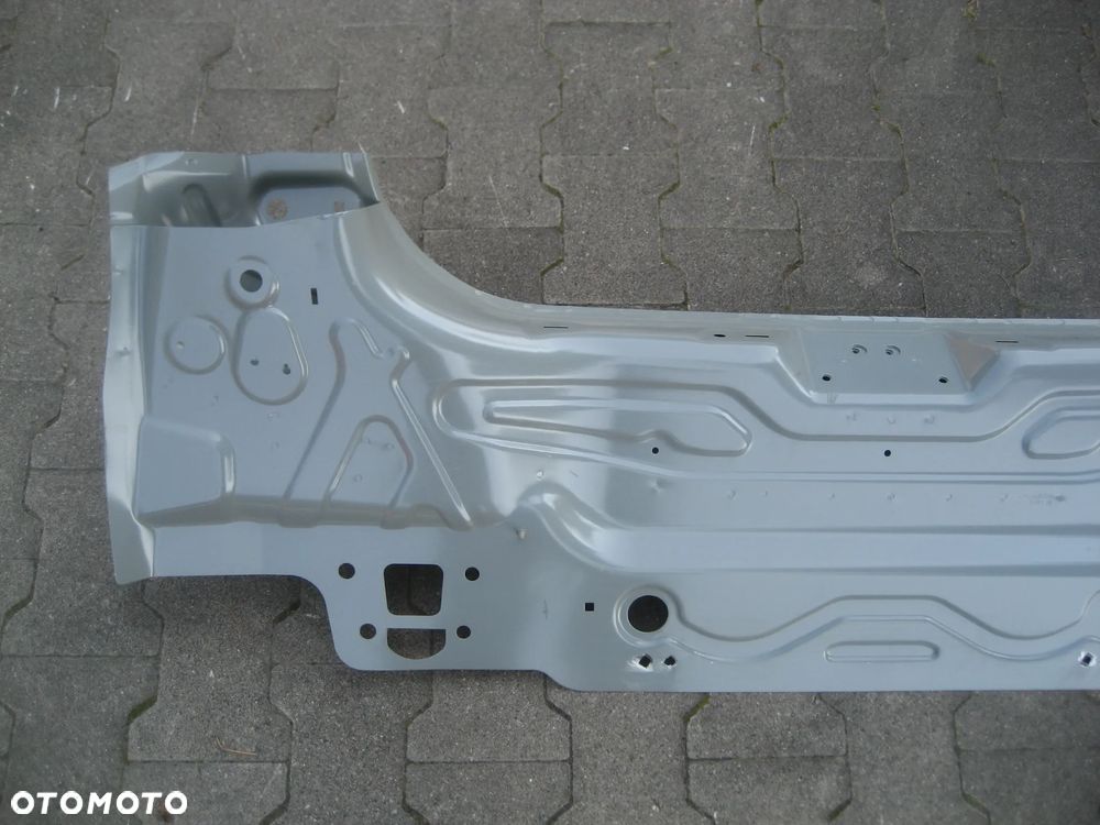 mg z lift 20-24r pas tył ściana - 10