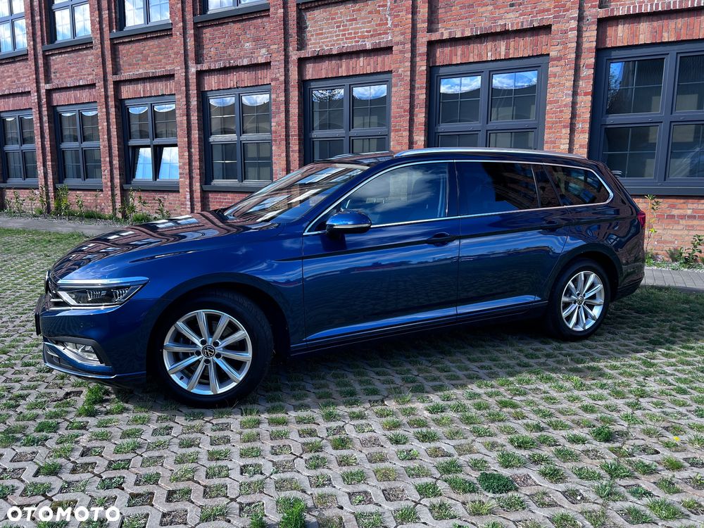 Volkswagen Passat - 5