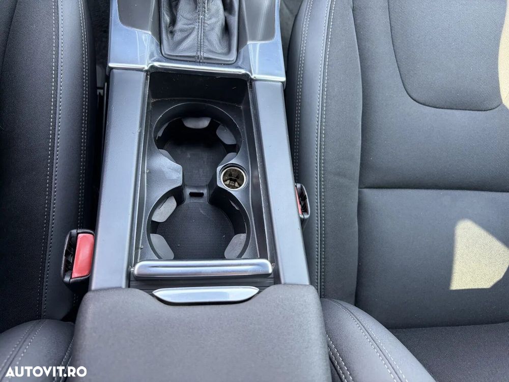 Volvo V60 - 26