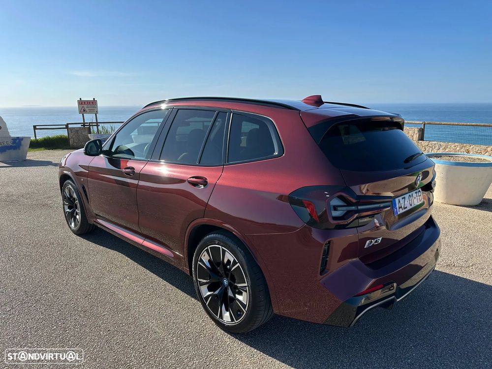 BMW iX3 M Sport Impressive - 2