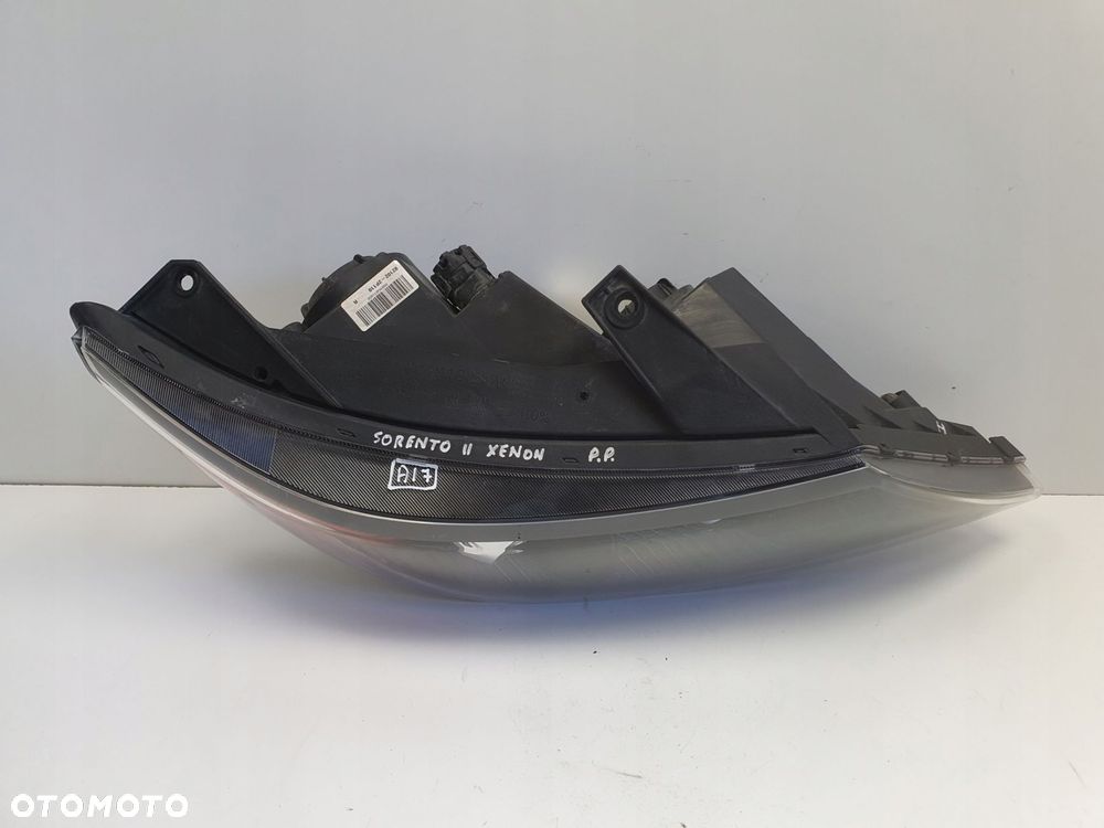 LAMPA PRAWA Kia Sorento II 09-12r PRZEDNIA prawy przód XENON 92102-2P110 - 5