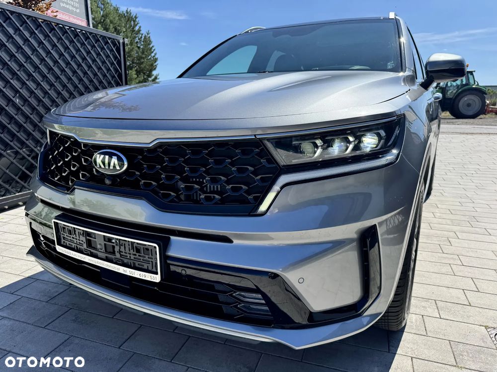 Kia Sorento - 12