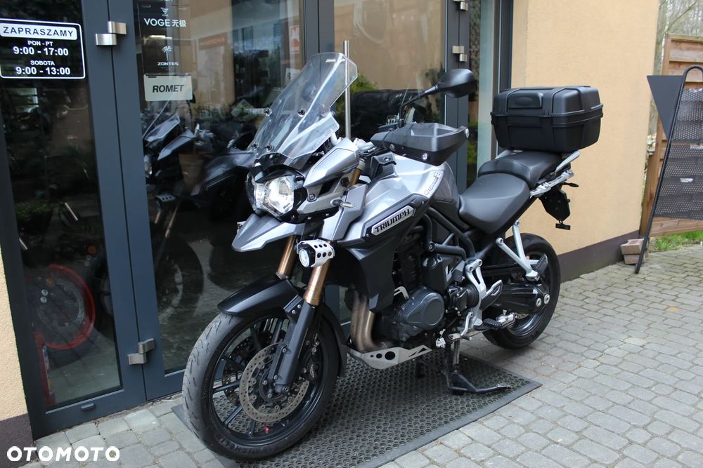 Triumph Tiger - 5