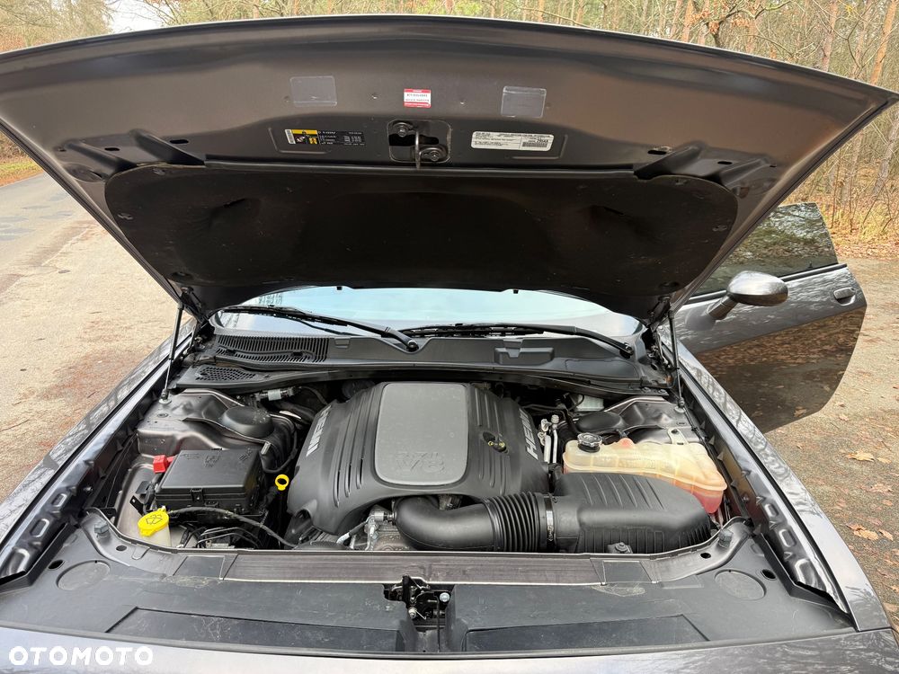 Dodge Challenger Automatik R/T Plus - 22