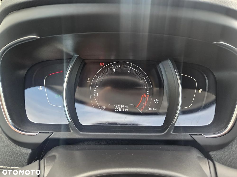 Renault Grand Scenic ENERGY TCe 140 BOSE EDITION - 10