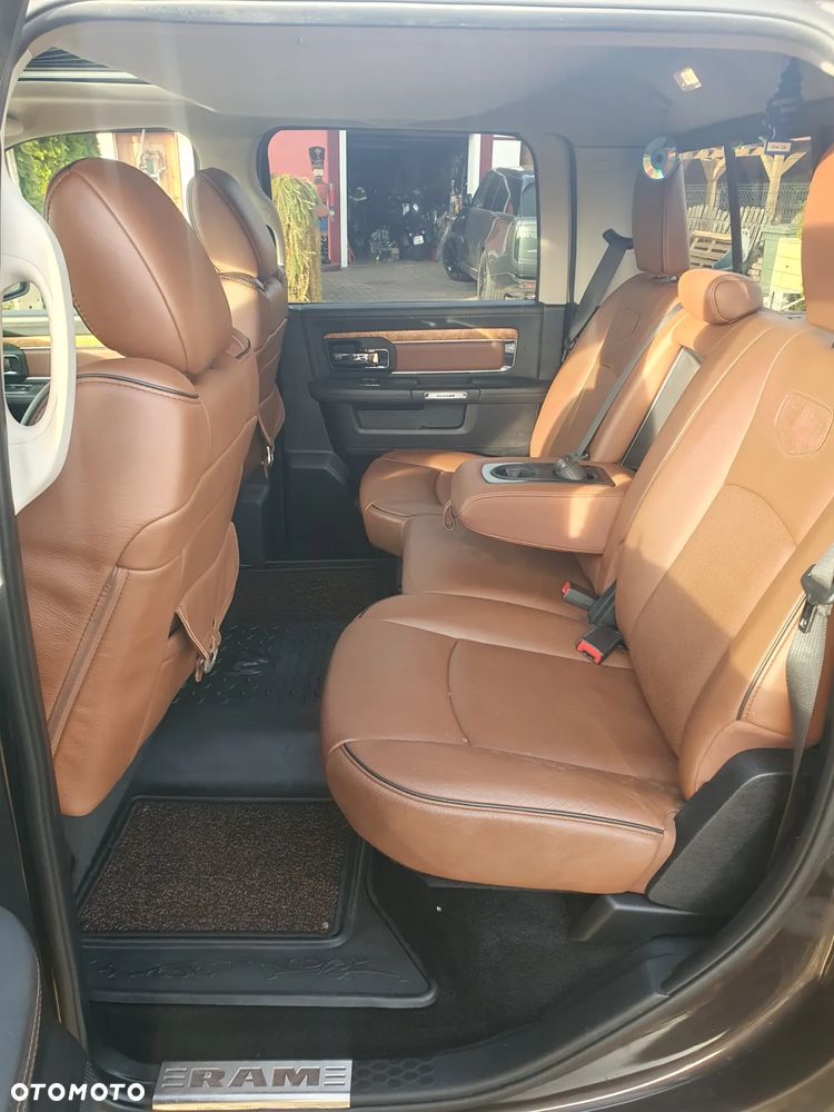 RAM 1500 5.7 Crew Cab Longhorn - 14