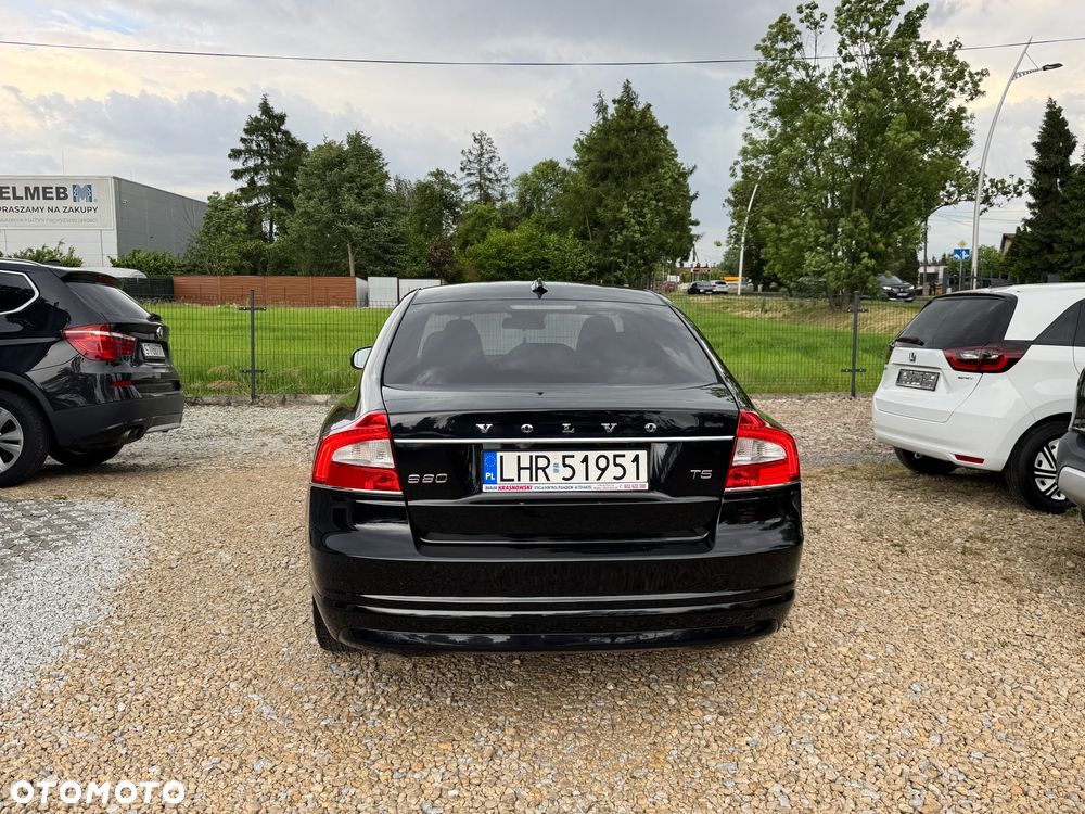 Volvo S80 - 11
