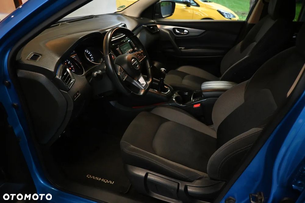 Nissan Qashqai 1.3 DIG-T N-CONNECTA - 15