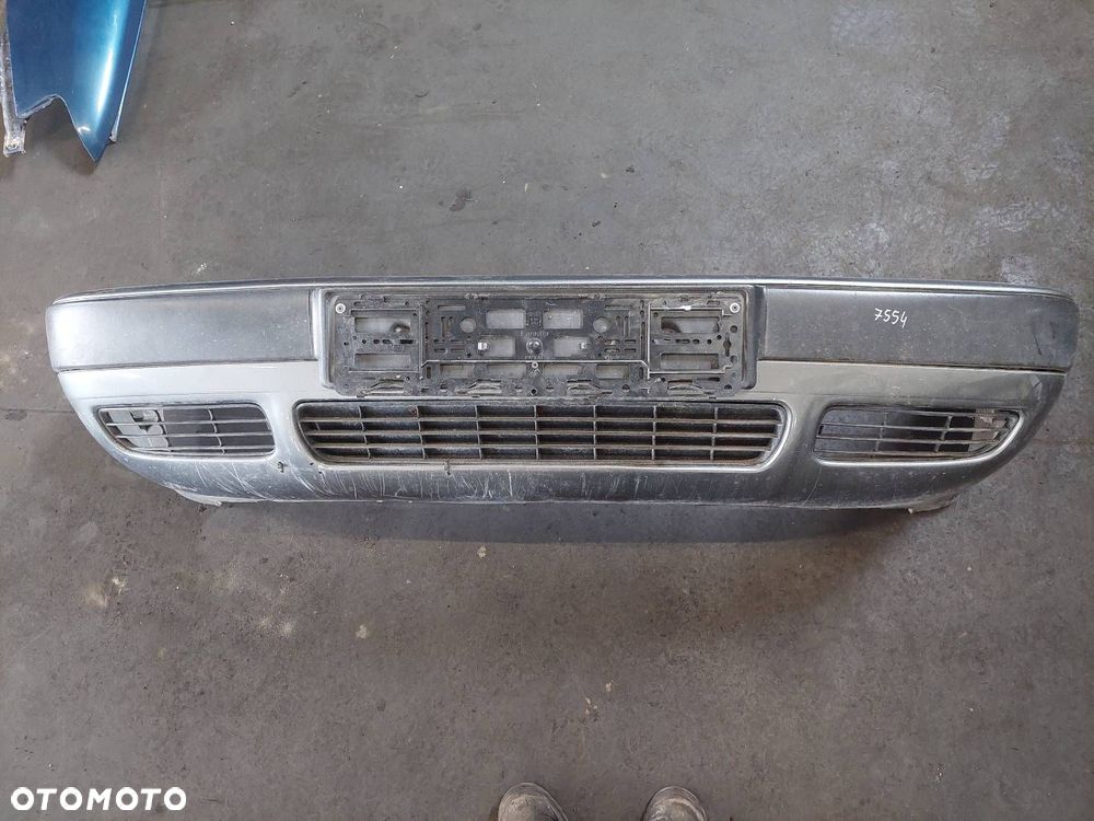 ZDERZAK PRZÓD PRZEDNI AUDI 80 B4 LY7P - 1
