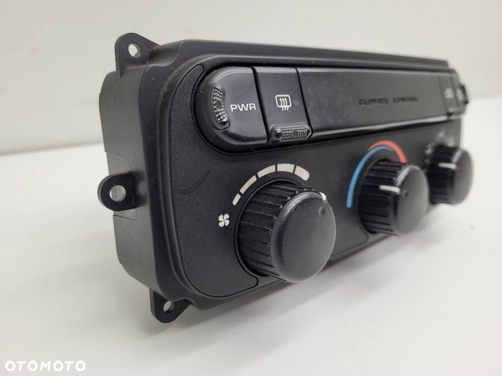 PANEL STEROWANIA NAWIEWU DODGE CARAVAN VOYAGER IV - 2