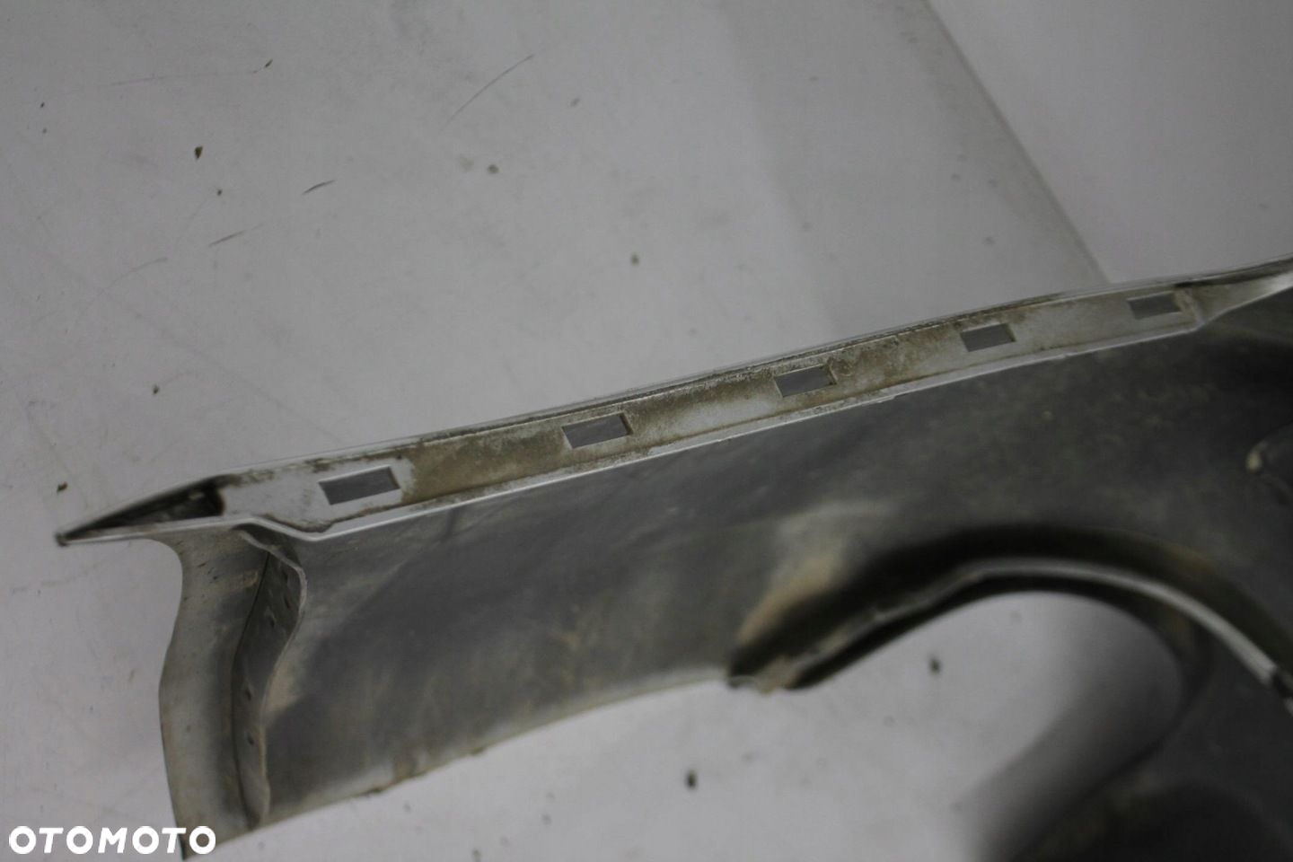 ZDERZAK TYŁ TYLNY AUDI A4 B8 KOMBI KOL. LX7W - 12