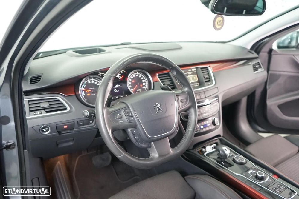 Peugeot 508 RXH 2.0 HDi Hybrid4 2-Tronic - 12