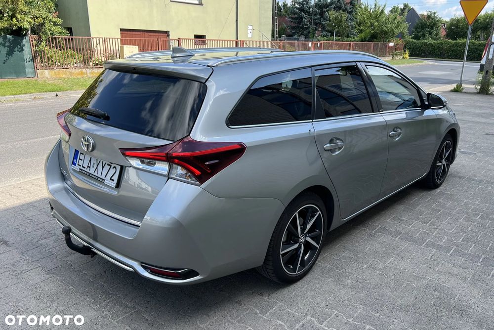 Toyota Auris 1.2 Turbo Edition S+ - 22