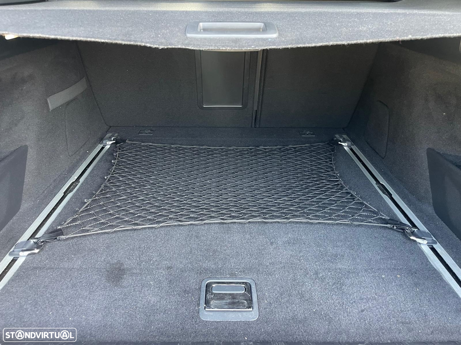 Peugeot 308 SW 1.6 BlueHDi GT Line - 23