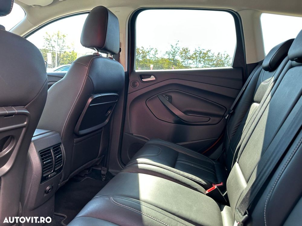 Ford Kuga - 19