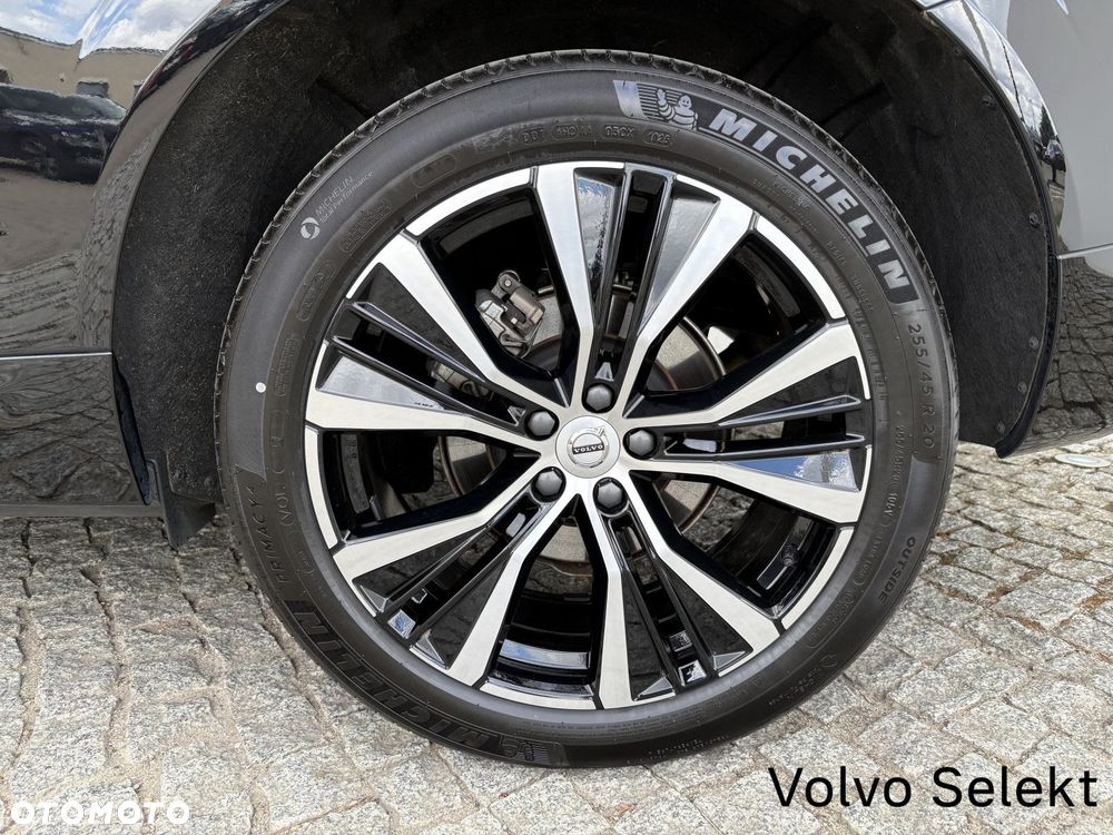 Volvo XC 60 - 8