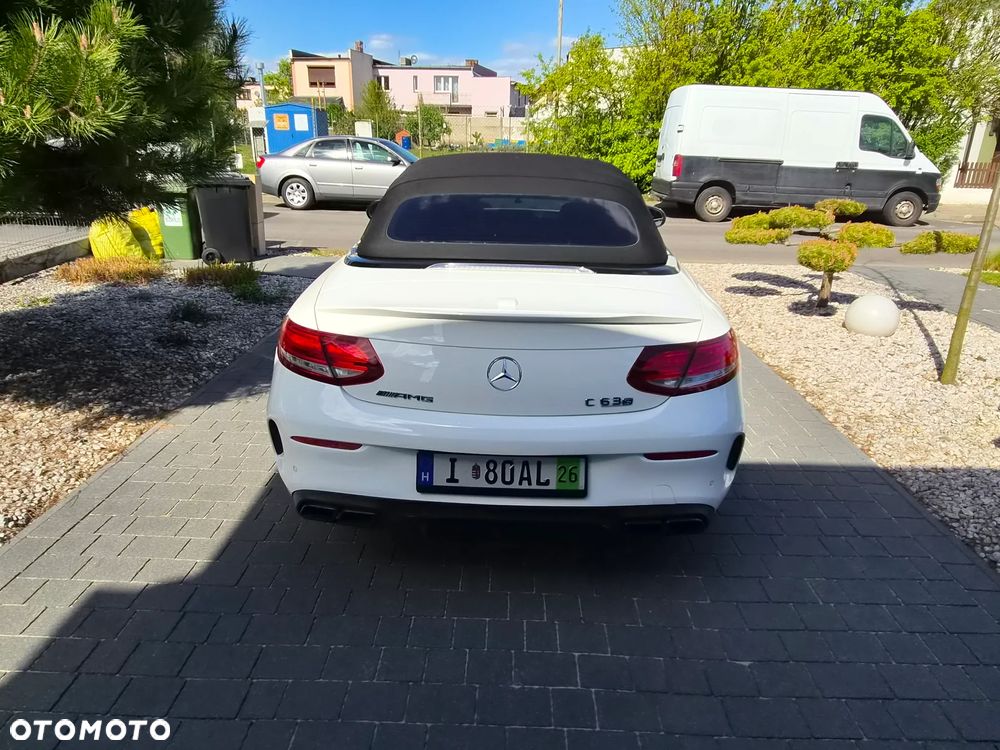 Mercedes-Benz Klasa C AMG 63 S AMG Speedshift 7G-MCT - 12