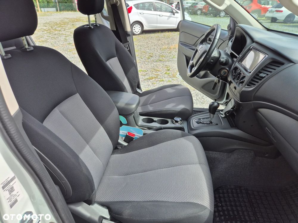 Mitsubishi L200 Pick Up 4x4 S&S Autm Double Cab Plus - 20