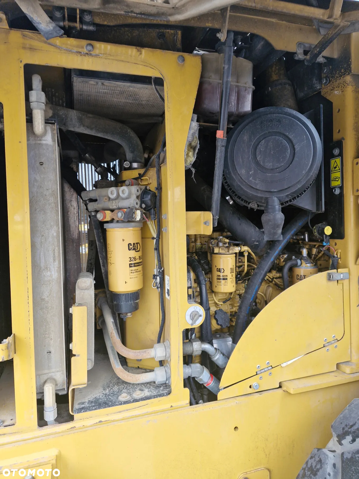 Caterpillar 930H - 7