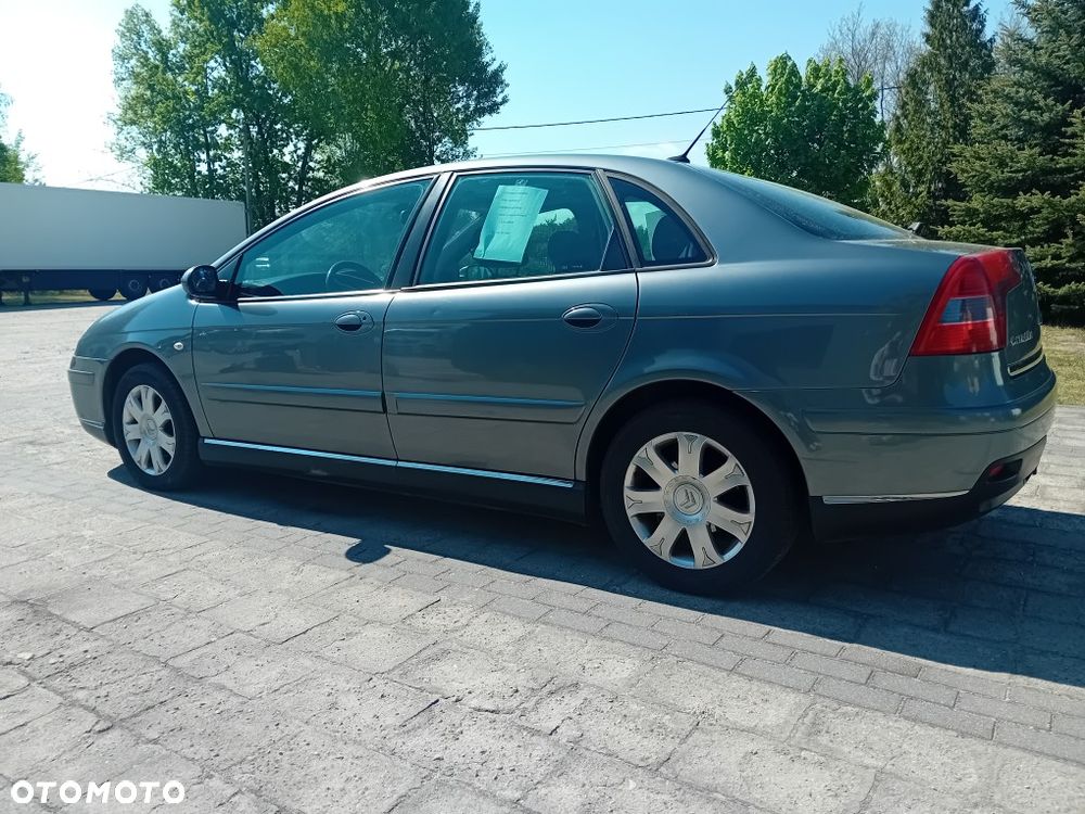 Citroën C5 II 2.0i 16V SX - 2