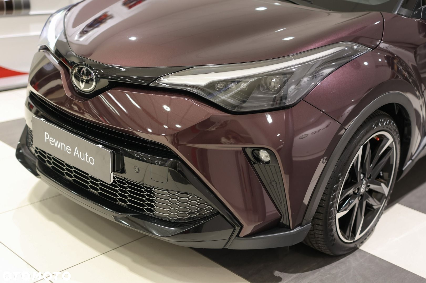 Toyota C-HR - 31