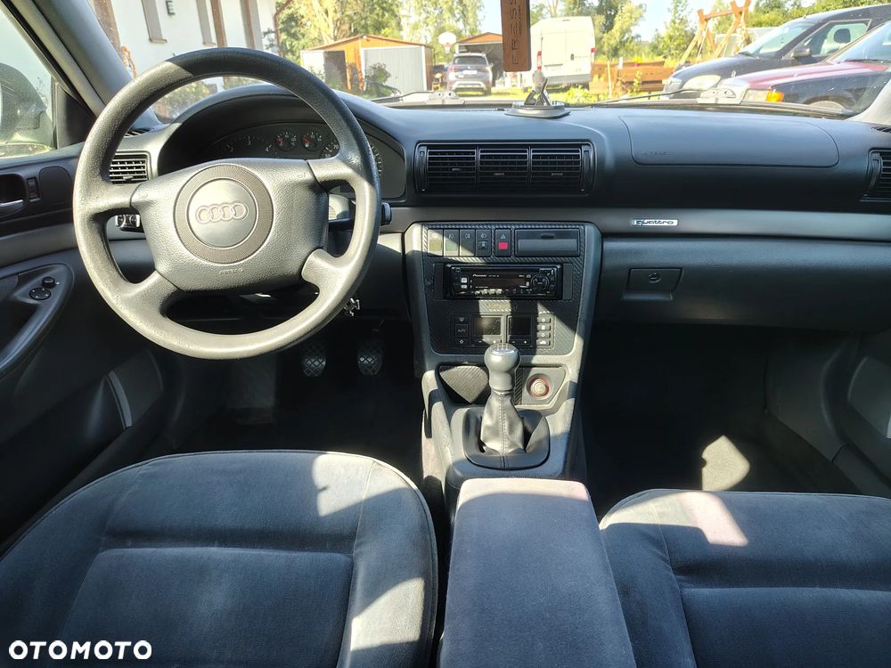 Audi A4 Avant 1.9 TDI Quattro - 8
