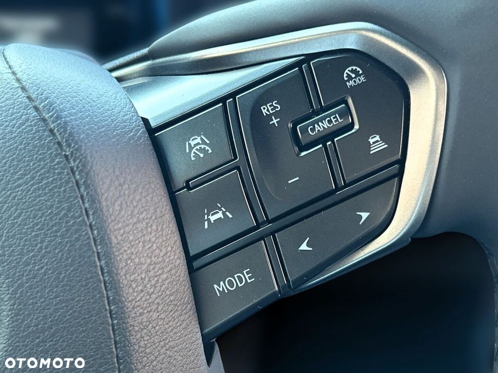 Lexus LBX 1.5 Hybrid Emotion - 19
