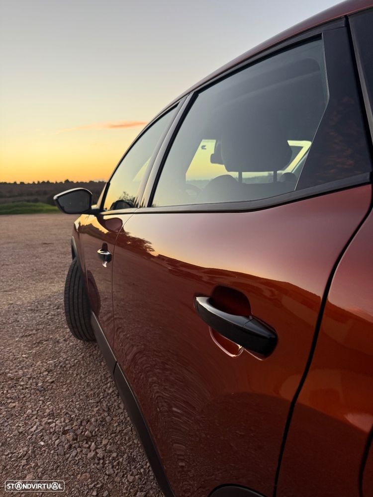 Citroën C4 PureTech 130 Stop&Start SHINE - 23