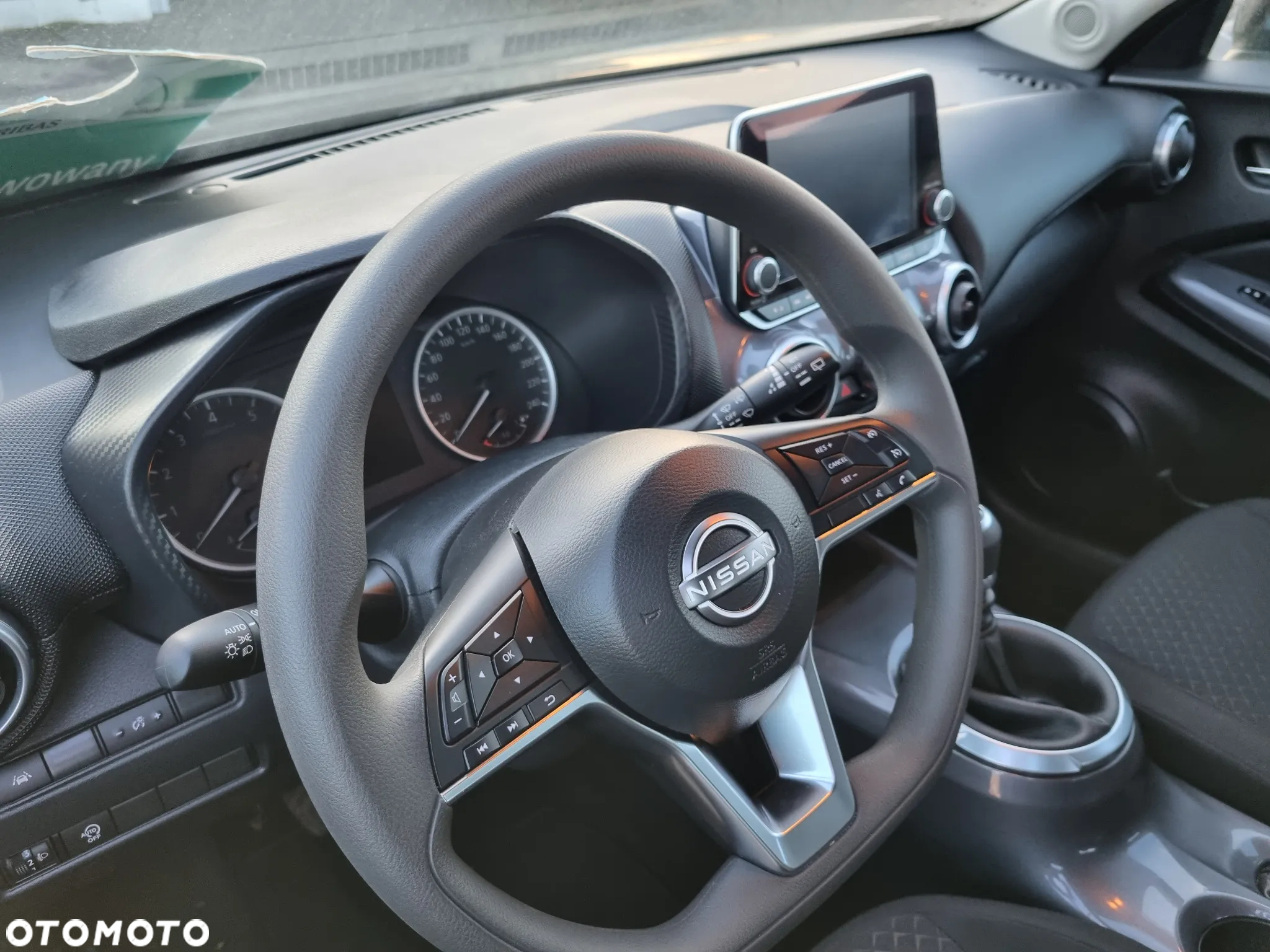 Nissan Juke 1.0 DIG-T N-Style - 11