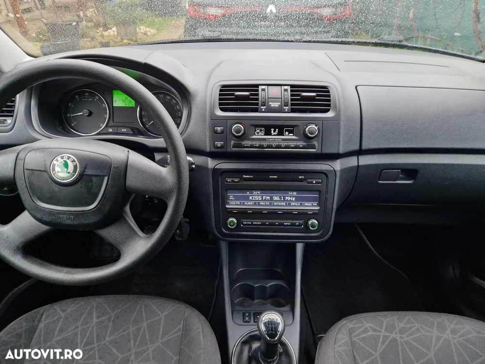 Skoda Fabia 1.2 HTP Ambition Green tec - 11