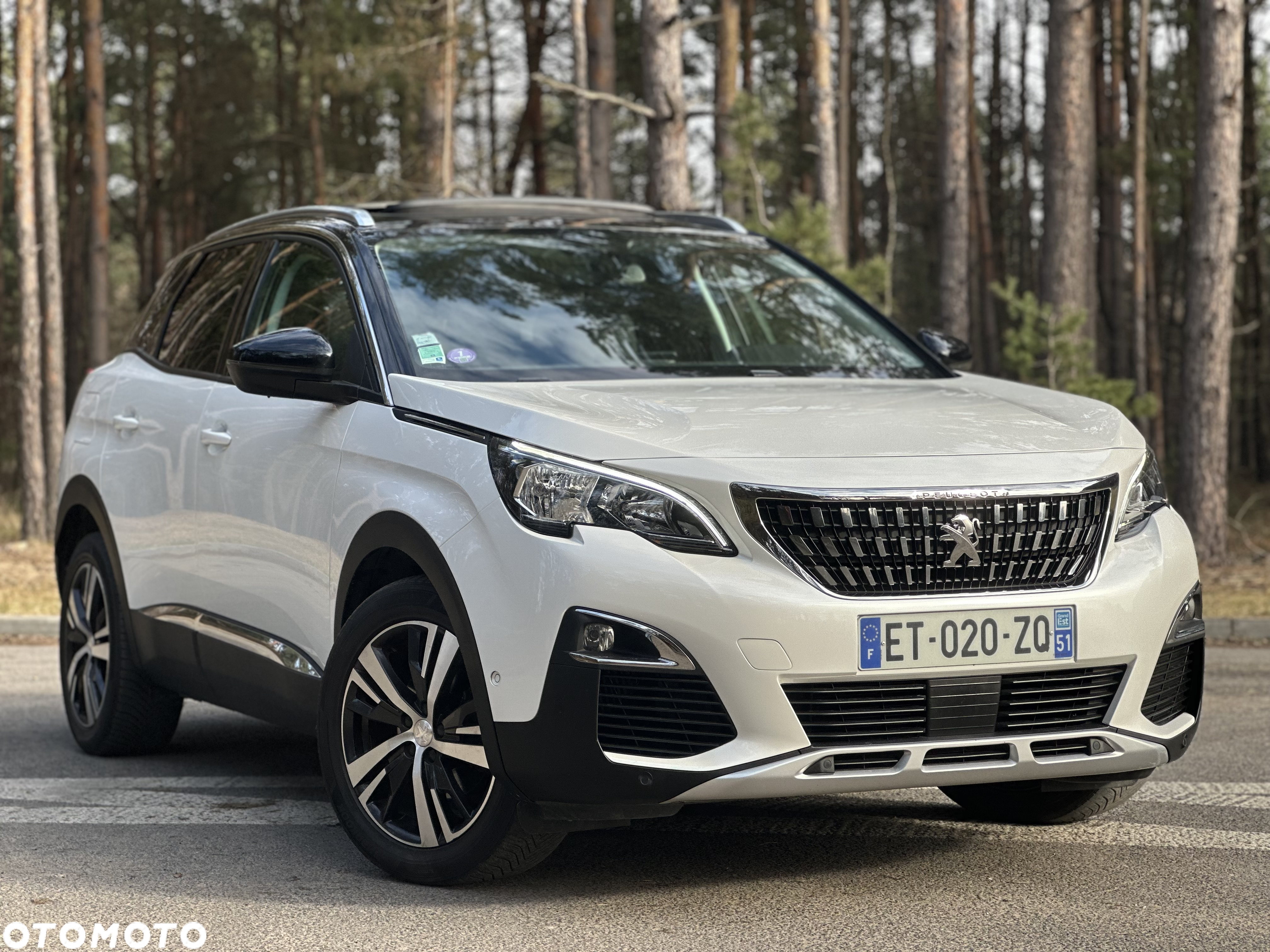 Peugeot 3008 1.2 PureTech Allure S&S - 4